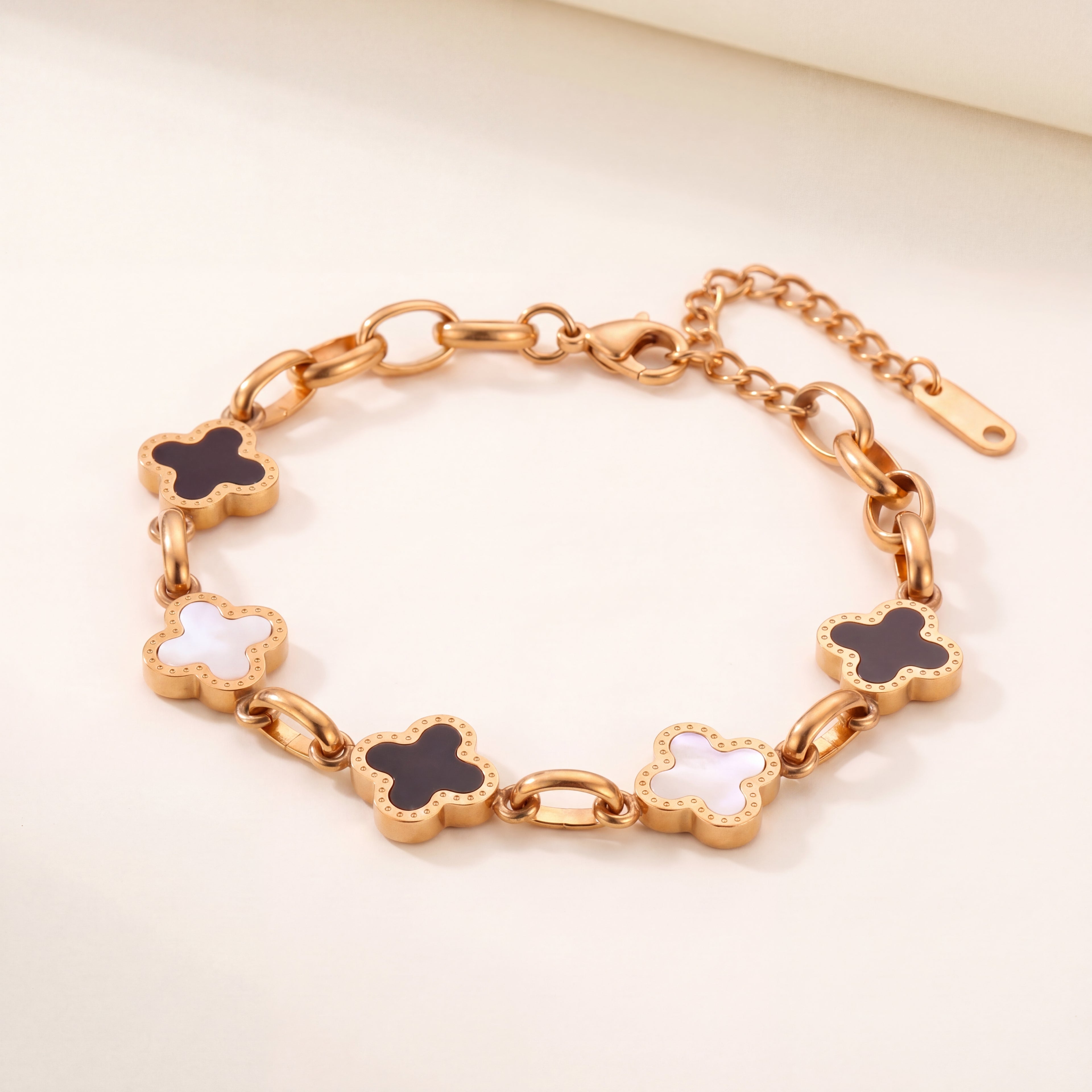 Clove Rose Gold Bracelet